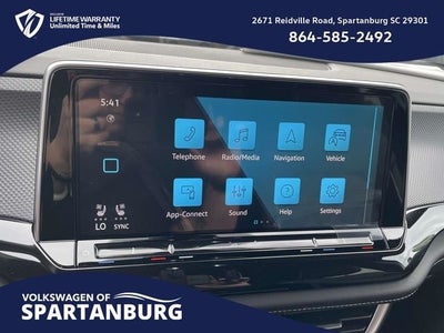 2026 Volkswagen Atlas Cross Sport 2.0T SEL Premium R-Line