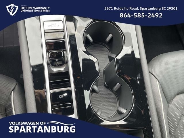 2026 Volkswagen Atlas Cross Sport 2.0T SEL Premium R-Line