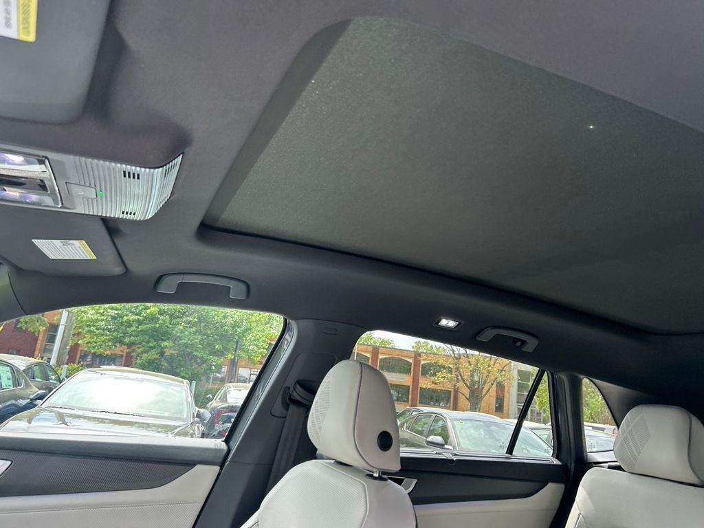 2025 Volkswagen Atlas Cross Sport 2.0T SEL Premium R-Line