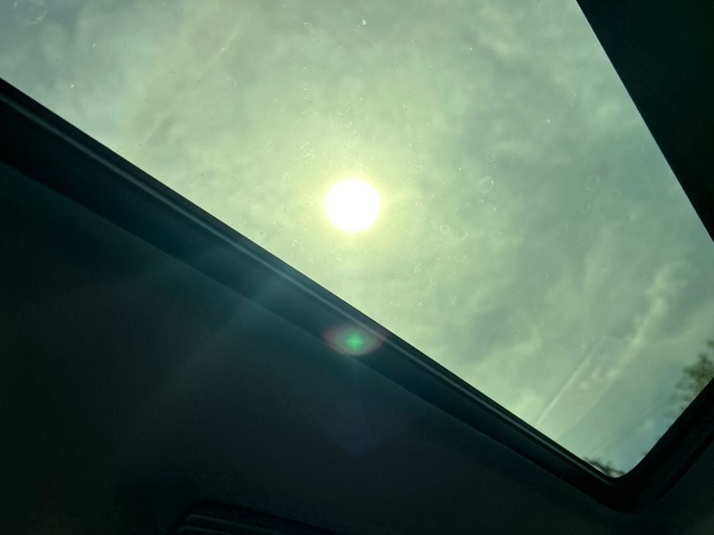 2025 Volkswagen Atlas Cross Sport 2.0T SEL Premium R-Line