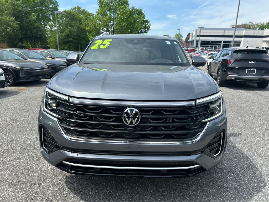 2025 Volkswagen Atlas Cross Sport 2.0T SEL Premium R-Line