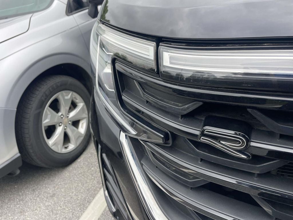 2025 Volkswagen Atlas Cross Sport 2.0T SEL Premium R-Line