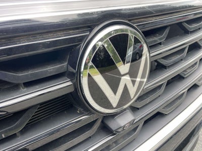 2025 Volkswagen Atlas Cross Sport 2.0T SEL Premium R-Line