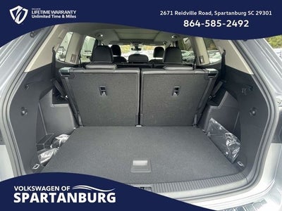 2026 Volkswagen Atlas 2.0T SEL Premium R-Line