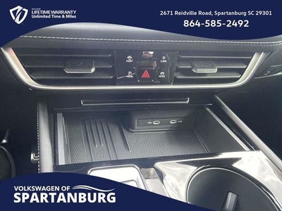 2026 Volkswagen Atlas 2.0T SEL Premium R-Line