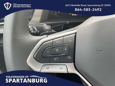 2026 Volkswagen Atlas 2.0T SEL Premium R-Line