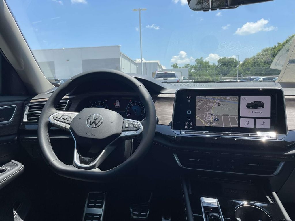 2026 Volkswagen Atlas 2.0T SEL Premium R-Line