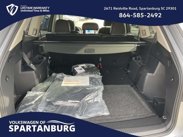 2026 Volkswagen Atlas 2.0T SEL Premium R-Line