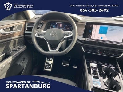 2026 Volkswagen Atlas 2.0T SEL Premium R-Line