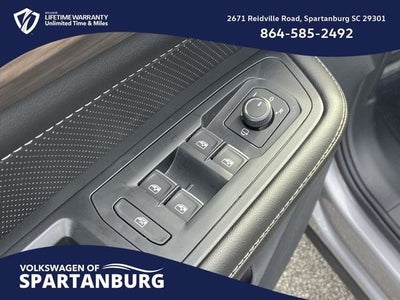 2026 Volkswagen Atlas 2.0T SEL Premium R-Line