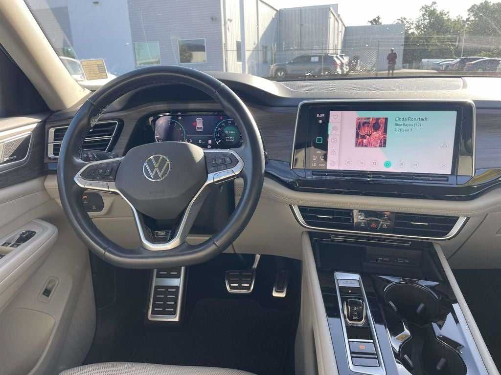 2024 Volkswagen Atlas 2.0T SEL Premium R-Line
