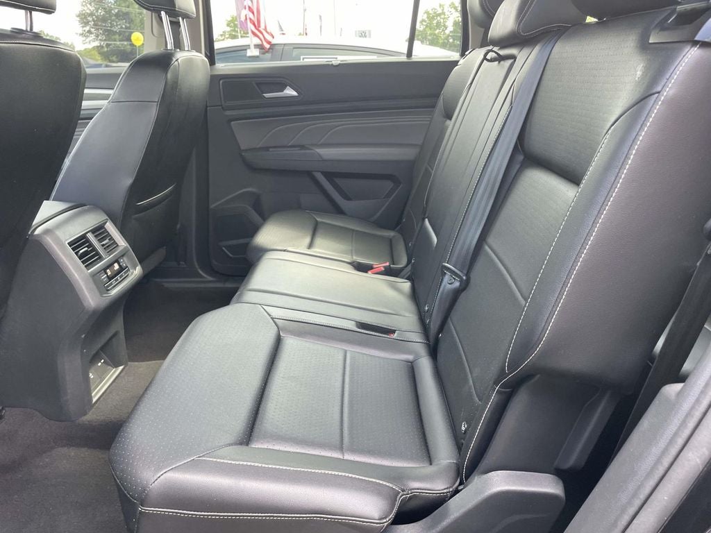 2021 Volkswagen Atlas 3.6L V6 SE w/Technology