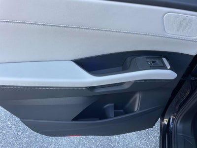 2027 Volkswagen Atlas 2.0T SE w/ Technology
