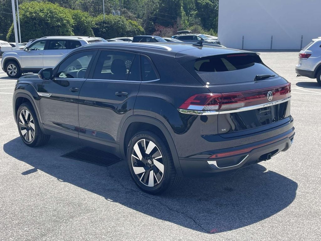2026 Volkswagen Atlas Cross Sport 2.0T SE w/Technology