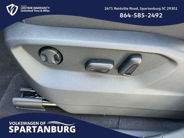 2026 Volkswagen Atlas 2.0T SE w/ Technology