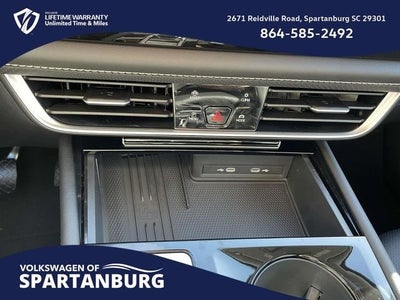 2026 Volkswagen Atlas 2.0T SE w/ Technology