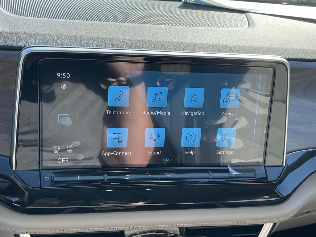 2026 Volkswagen Atlas 2.0T SE w/ Technology