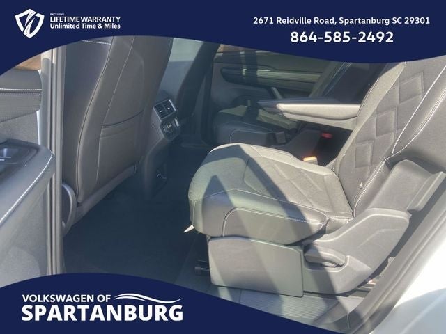 2026 Volkswagen Atlas 2.0T SE w/ Technology