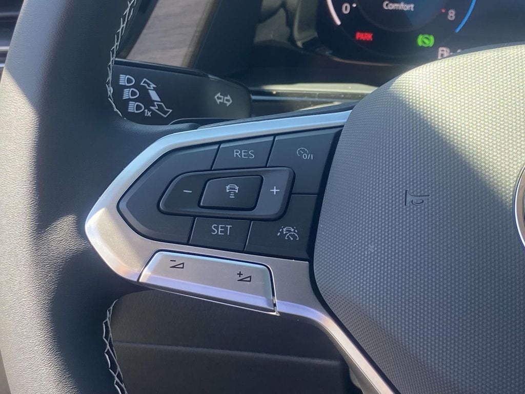 2026 Volkswagen Atlas 2.0T SE w/ Technology