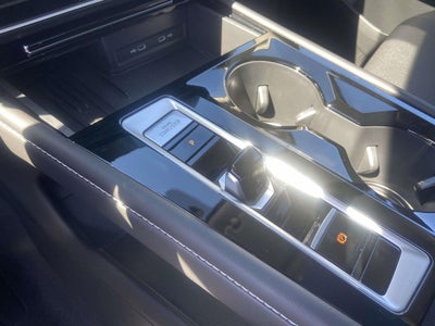 2026 Volkswagen Atlas 2.0T SE w/ Technology