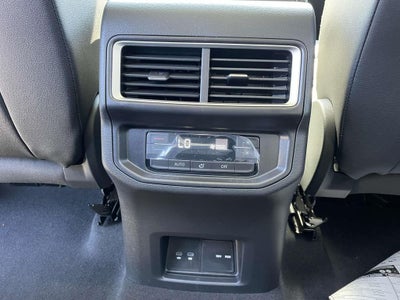 2026 Volkswagen Atlas 2.0T SE w/ Technology