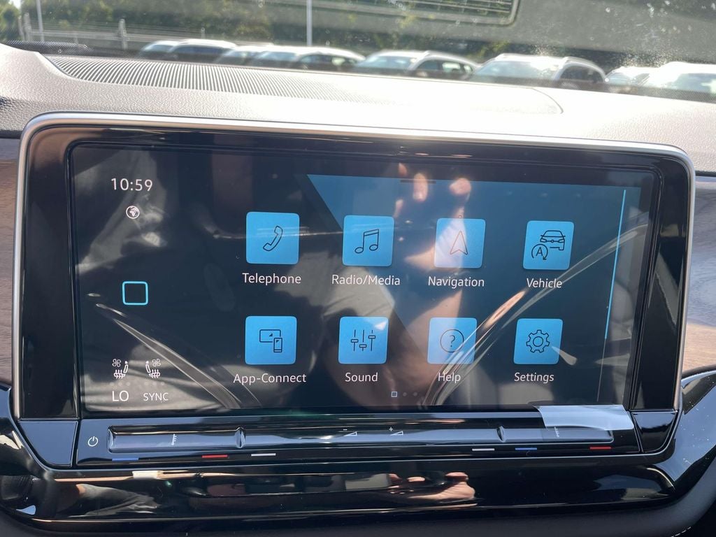 2026 Volkswagen Atlas 2.0T SE w/ Technology