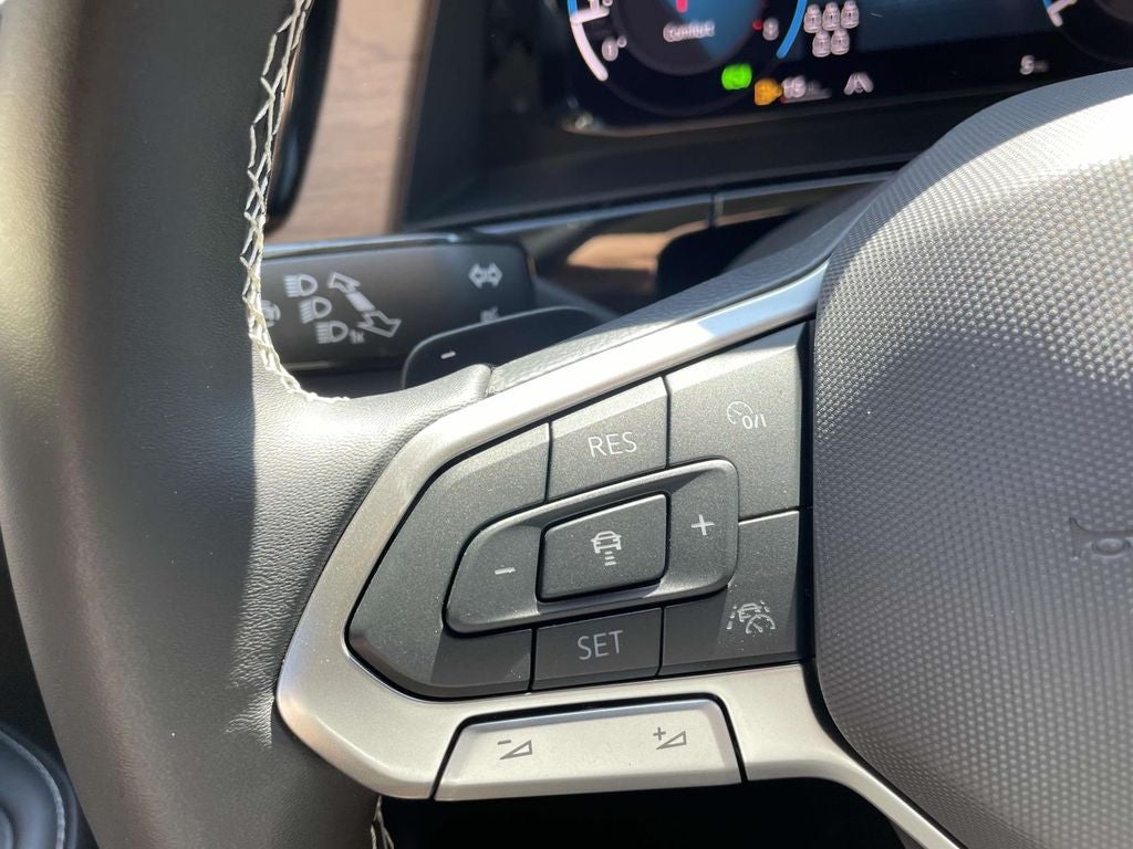 2026 Volkswagen Atlas 2.0T SE w/ Technology