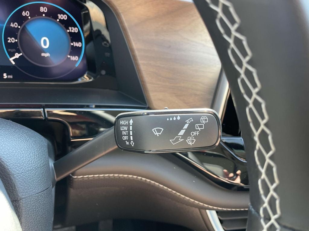 2026 Volkswagen Atlas 2.0T SE w/ Technology