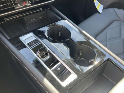 2026 Volkswagen Atlas 2.0T SE w/ Technology