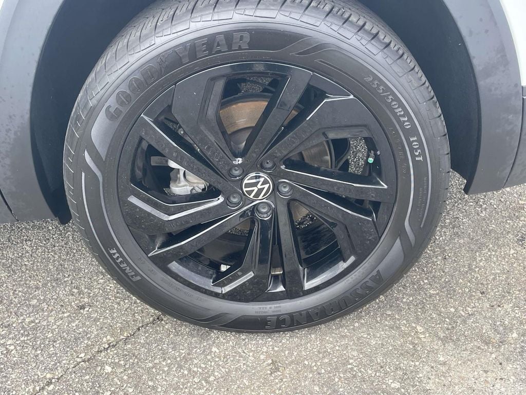 2022 Volkswagen Atlas 3.6L V6 SE w/Technology