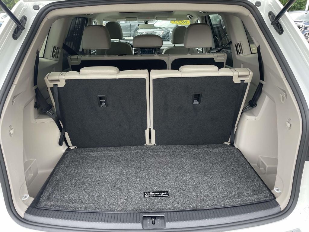 2022 Volkswagen Atlas 3.6L V6 SE w/Technology