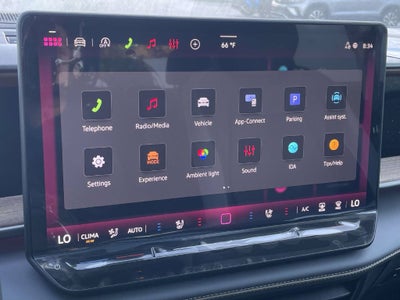 2027 Volkswagen Atlas 2.0T SE w/ Technology