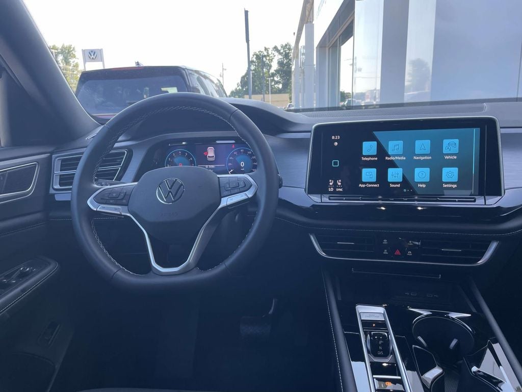 2026 Volkswagen Atlas Cross Sport 2.0T SE W/TECHNOLOGY