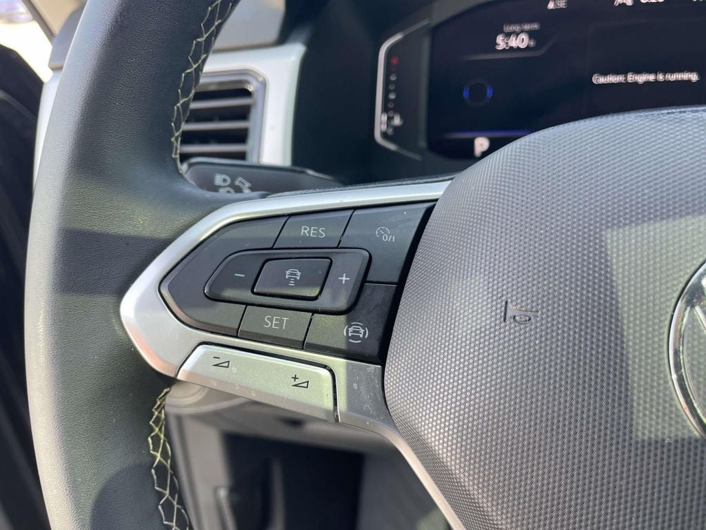 2022 Volkswagen Atlas 3.6L V6 SE w/Technology