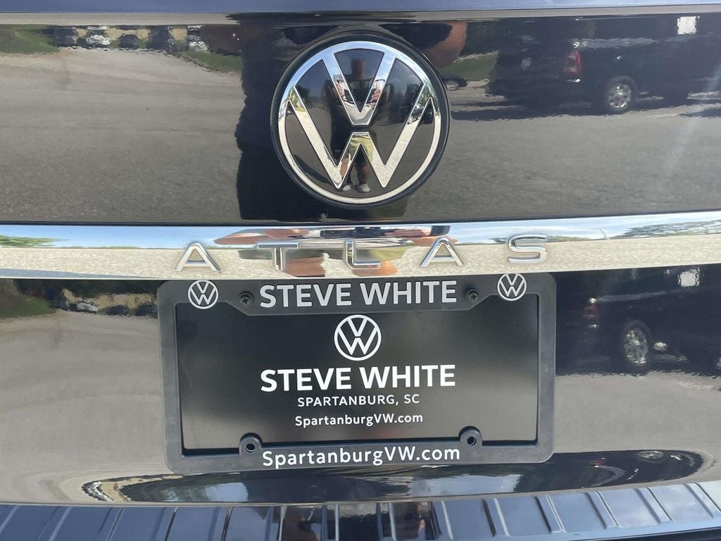 2022 Volkswagen Atlas 3.6L V6 SE w/Technology