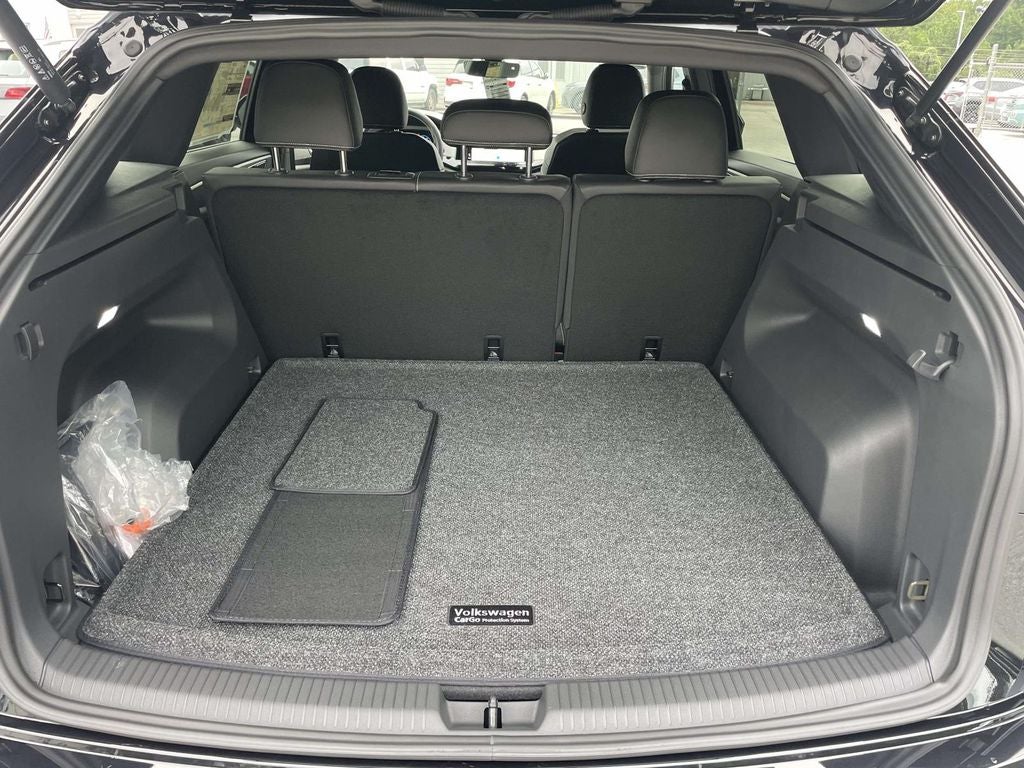 2026 Volkswagen Atlas Cross Sport 2.0T SE