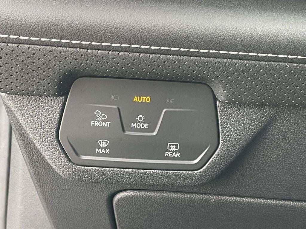 2026 Volkswagen Atlas Cross Sport 2.0T SE