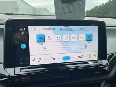2026 Volkswagen Atlas Cross Sport 2.0T SE