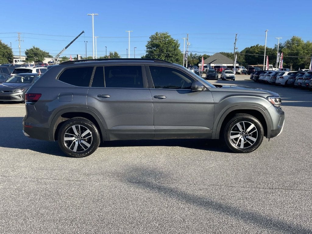 2022 Volkswagen Atlas 2.0T SE