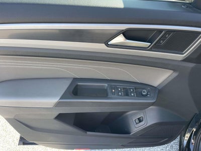 2023 Volkswagen Atlas Cross Sport 3.6L V6 SEL R-Line