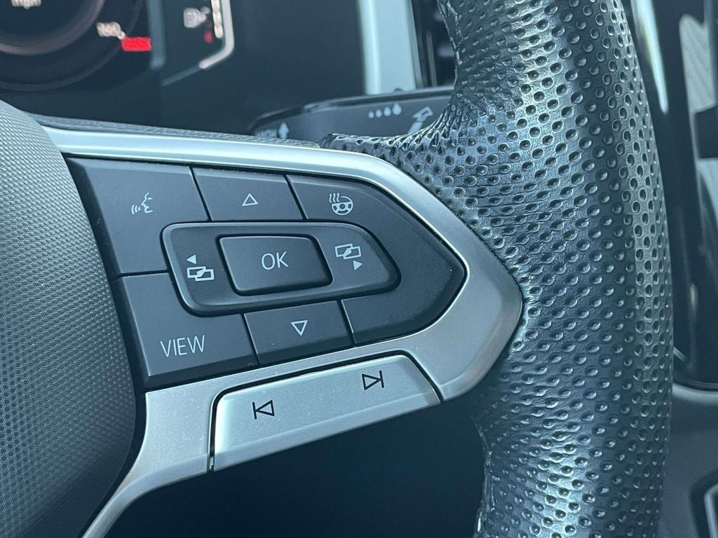 2023 Volkswagen Atlas Cross Sport 3.6L V6 SEL R-Line