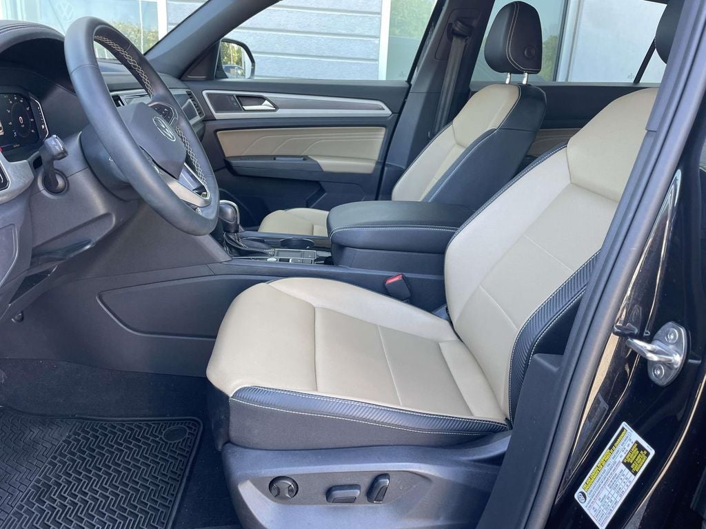 2022 Volkswagen Atlas Cross Sport 2.0T SE w/Technology