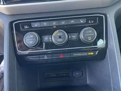 2022 Volkswagen Atlas Cross Sport 2.0T SE w/Technology