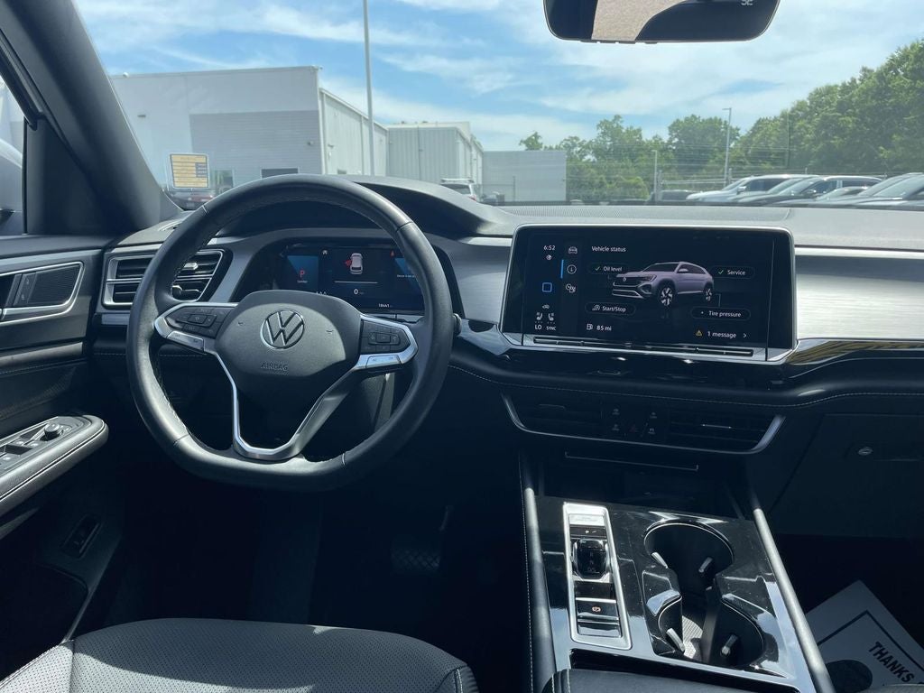 2024 Volkswagen Atlas Cross Sport 2.0T SE w/Technology