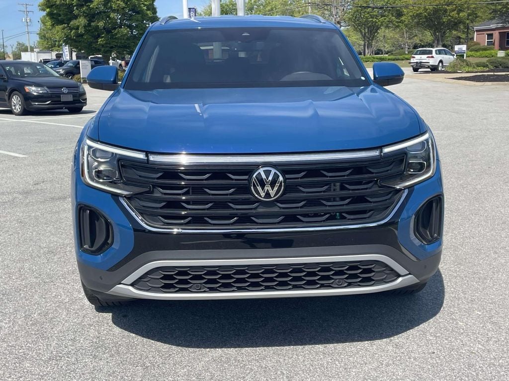 2025 Volkswagen Atlas Cross Sport 2.0T SE w/Technology