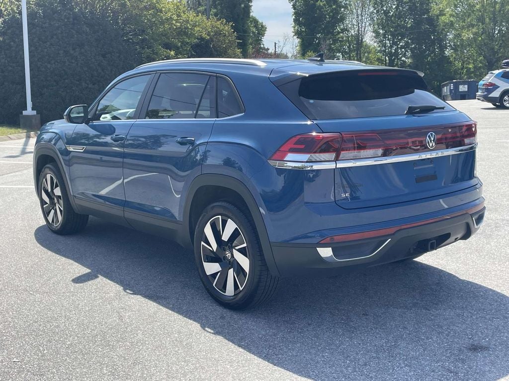 2025 Volkswagen Atlas Cross Sport 2.0T SE w/Technology