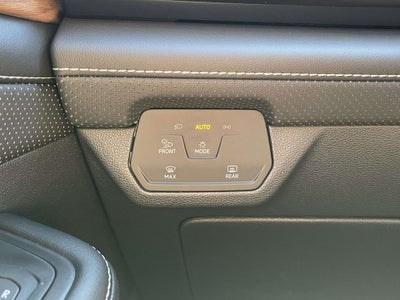 2026 Volkswagen Atlas 2.0T SE w/ Technology