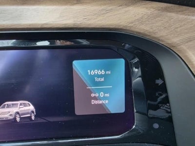 2025 Volkswagen Atlas 2.0T SE w/Technology