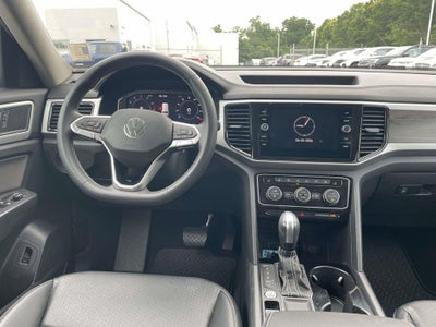 2023 Volkswagen Atlas 3.6L V6 SE w/Technology