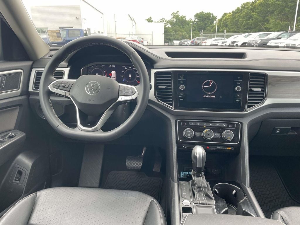 2023 Volkswagen Atlas 3.6L V6 SE w/Technology